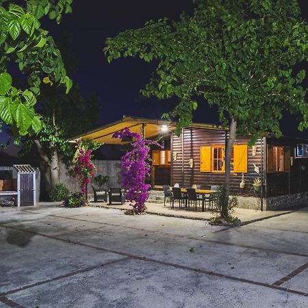 Cubo'S Finca La Rosa Del Zangano Alhaurín el Grande Kültér fotó